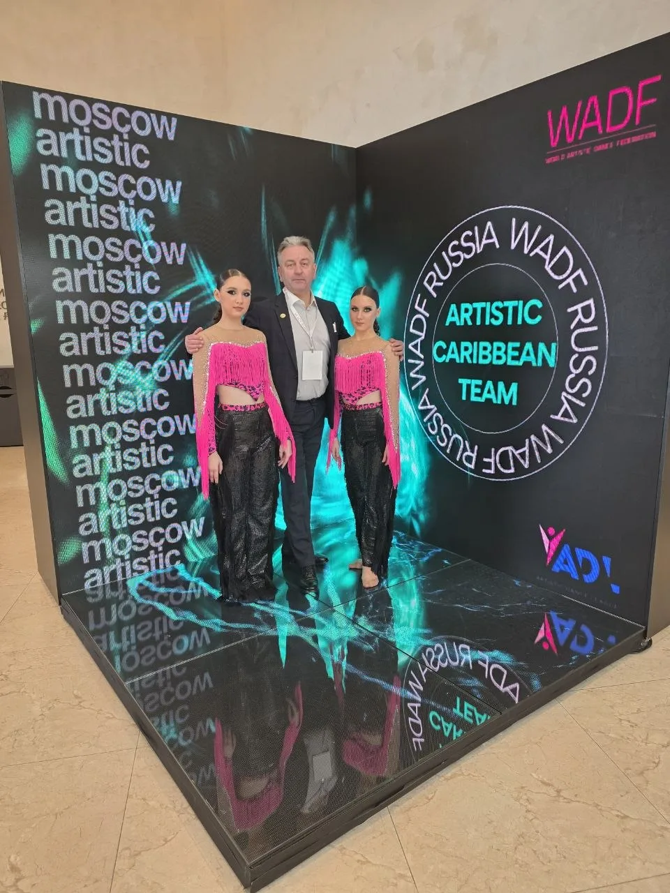 🏆 Наши победители  📍 Ленинский проспект, 34А  🤩 Соня и Ульяна, ученицы 7 «Б» класса, приняли участие