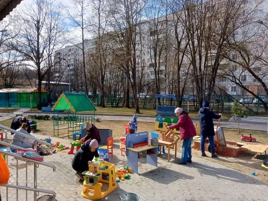 🌿 ЧИСТОТА И УЮТ: В НАШИХ ДОШКОЛЬНЫХ ОТДЕЛЕНИЯХ ПРОШЕЛ ПЕРВЫЙ СУББОТНИК!    Весна — время перемен и д
