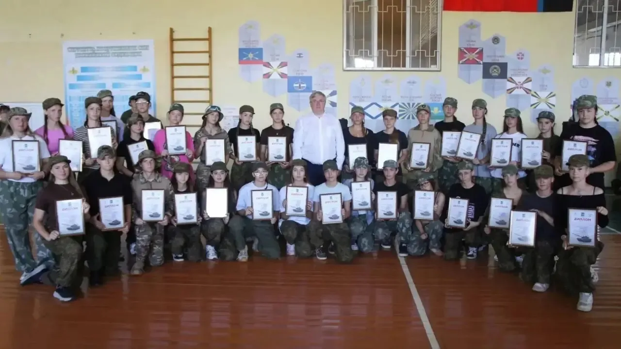 🔥 Сила, выдержка и командный дух: как наши девочки покоряли «Армату» 🔥
