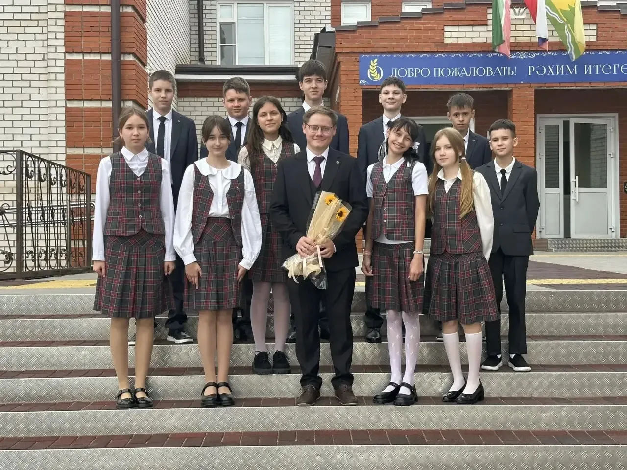 В новом учебном году в центре образования «ОНИКС» будут учиться школьники из: