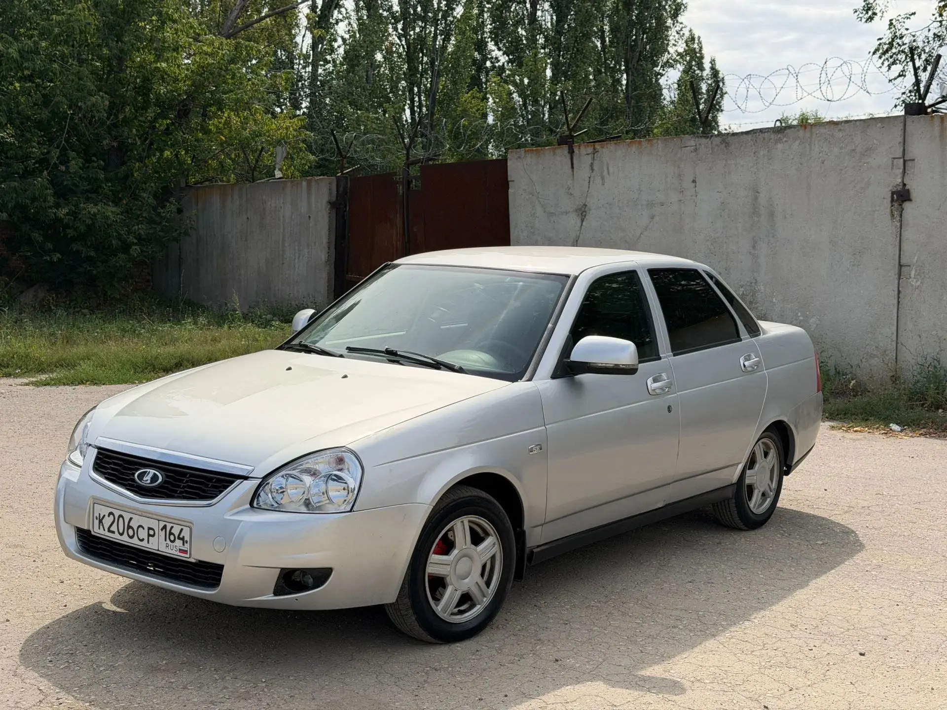 Продам приору 2007 года  в хорошем состоянии.