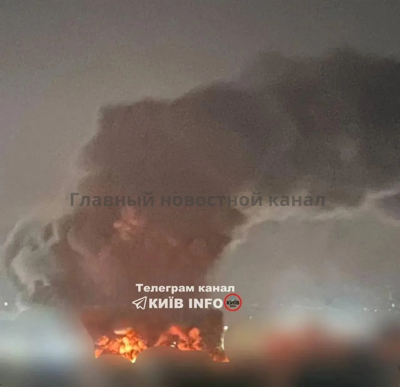 🇷🇺💥🇺🇦 «Фламинго», дальние БПЛА и морские дроны: Минобороны раскрыло цели ночного м...
