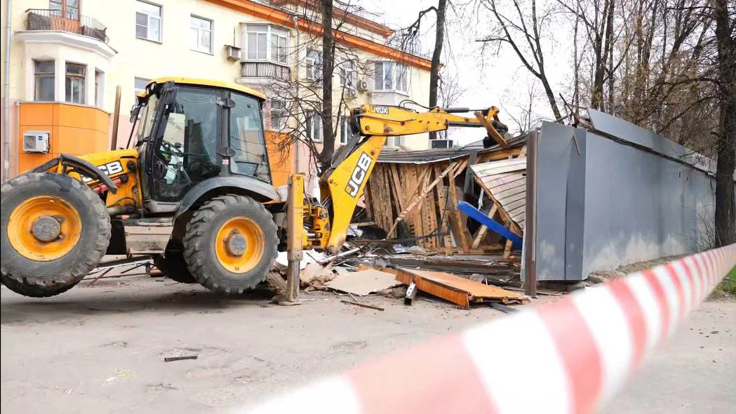 38 несанкционированных объектов нестационарной торговли демонтировали в Люберцах с начала 2026 года 