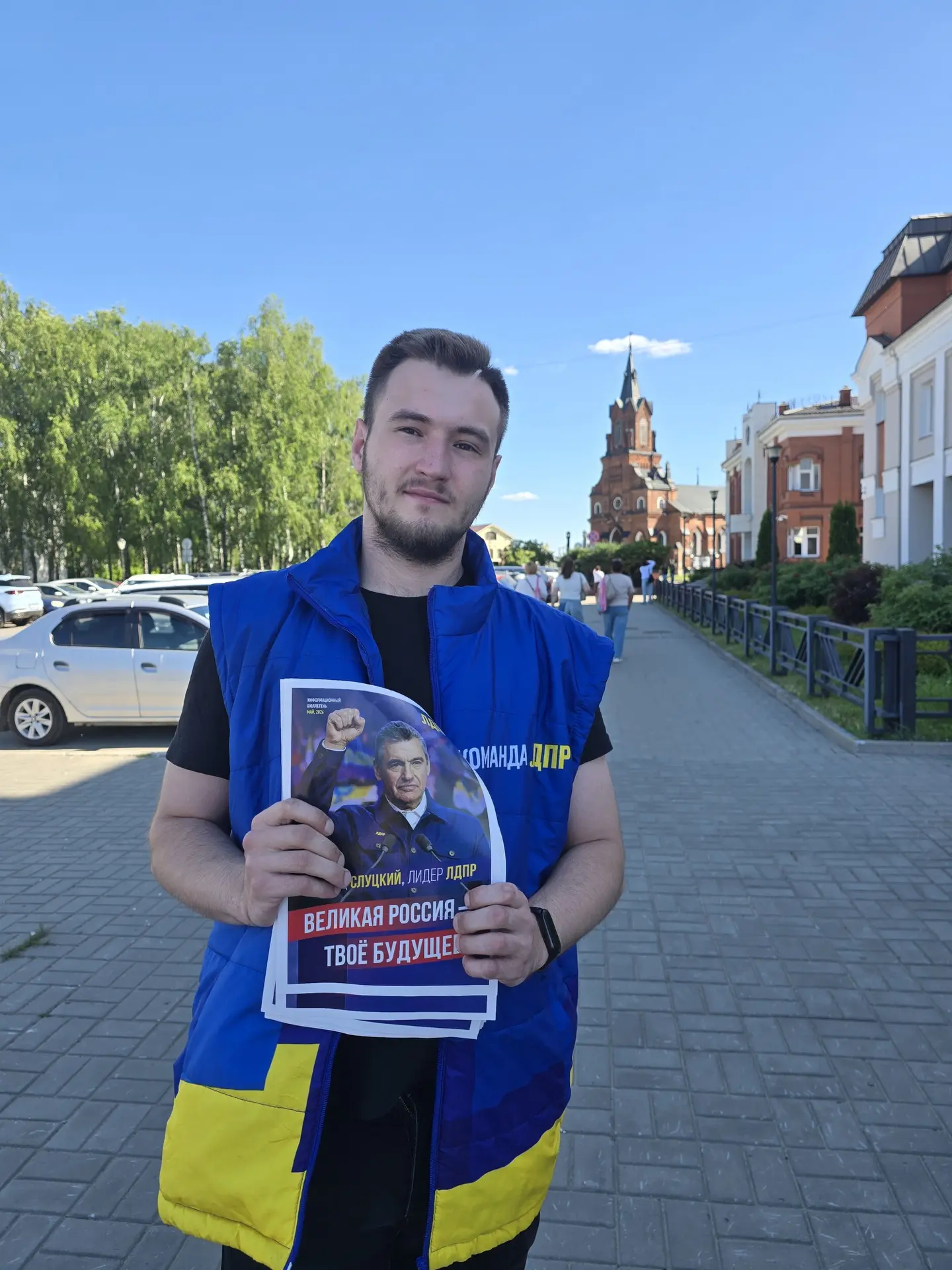 🇷🇺ЛДПР продолжает общение с жителями Владимира.