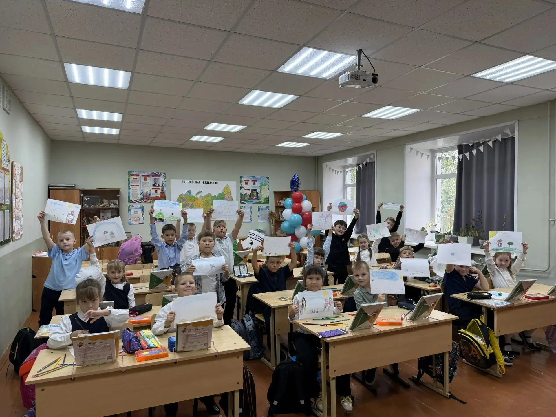 Ежегодно в России 3 сентября отмечается День солидарности в борьбе с терроризмом.