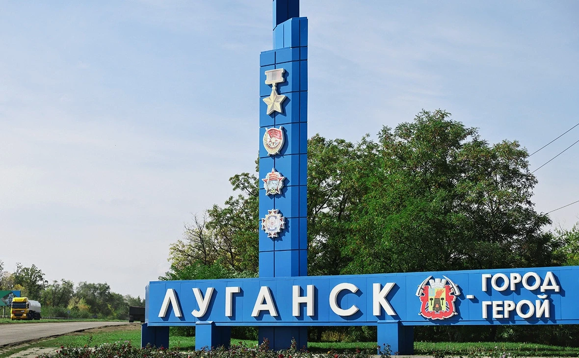 В ЛНР в Сватовском округе БПЛА атаковал гражданский автомобиль, погибла пожилая женщина...