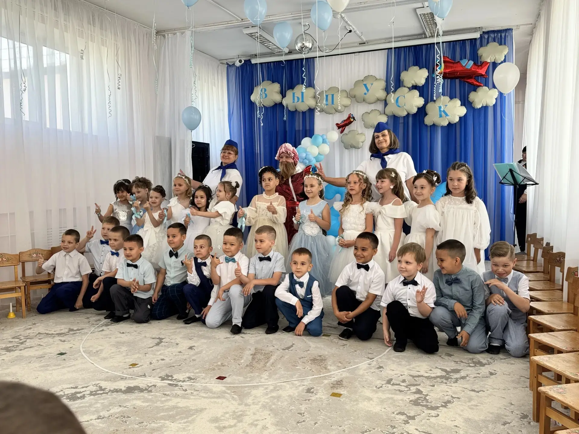 💥💥💥В нашем детском саду прошёл выпускной 2026г! 🎓✨

💫Дорогие наши выпускники, родители и воспит
