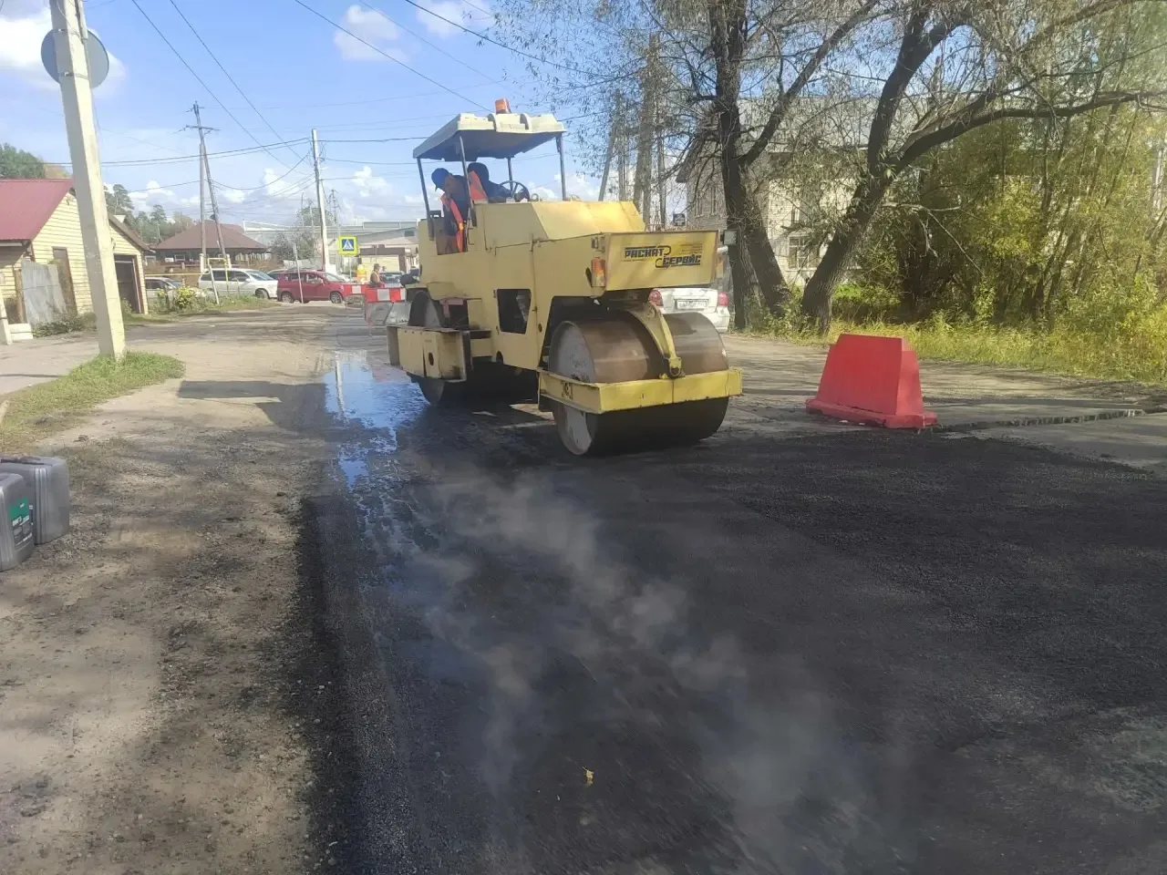 👷‍♂️Дорожники Барнаула ремонтируют улицы 80 Гвардейской Дивизии, Бехтерева и Червонную