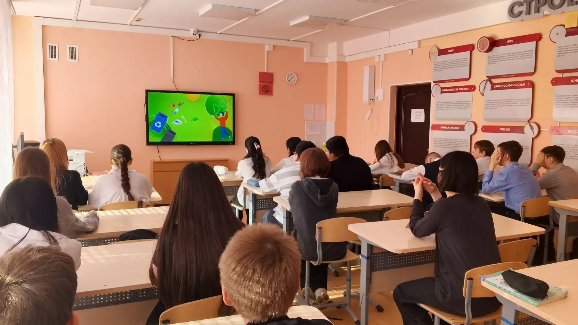 В нашей школе в рамках фестиваля «Экодетство» с 12 по 25 мая 2026  для учеников организ...
