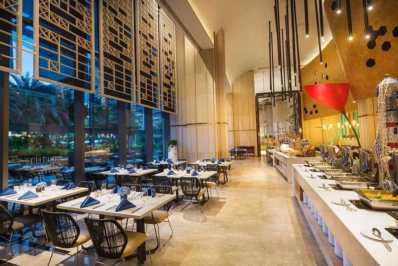 🇨🇳 Китай из Екатеринбурга  📍Ramada Plaza Sanya Bay 5*  Отель в 10 минутах от моря. На территории нес