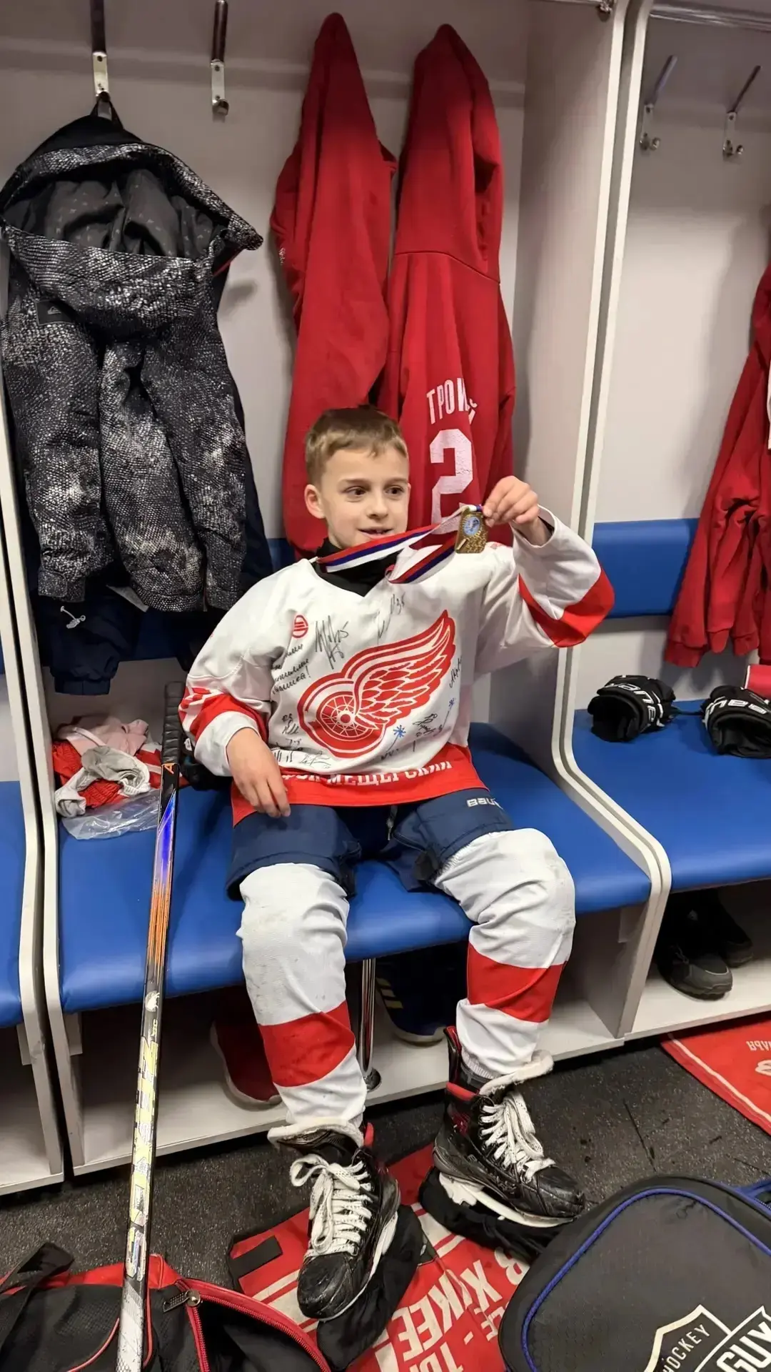 ЛИЦЕИСТ-ХОККЕИСТ🏒 Троицкий Дмитрий, ученик 3г класса, в составе хоккейной команды "Красные Крылья" у