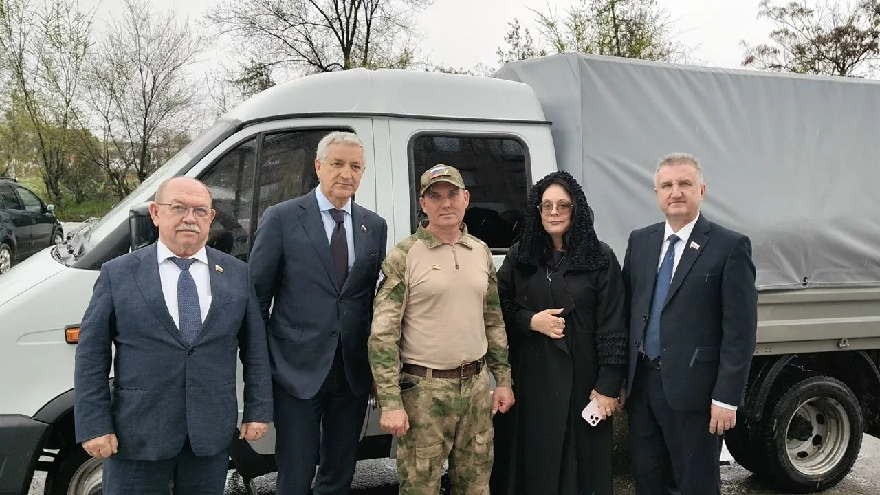 Подготовлена к отправке очередная партия гуманитарной помощи для бойцов в зону СВО   В посылках нахо