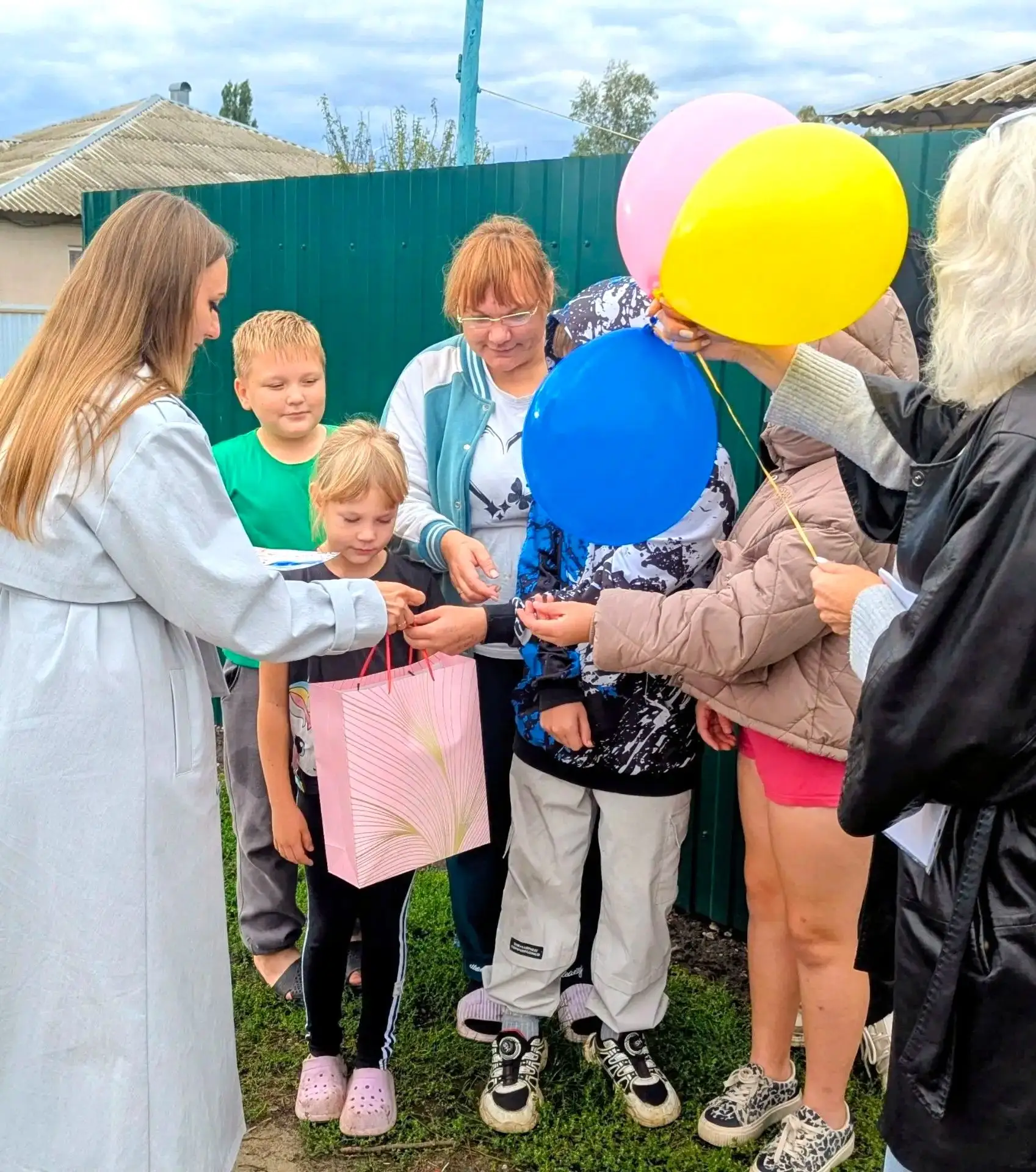 ✨В честь Дня многодетной семьи социальные педагоги нашего центра по Советскому району о...