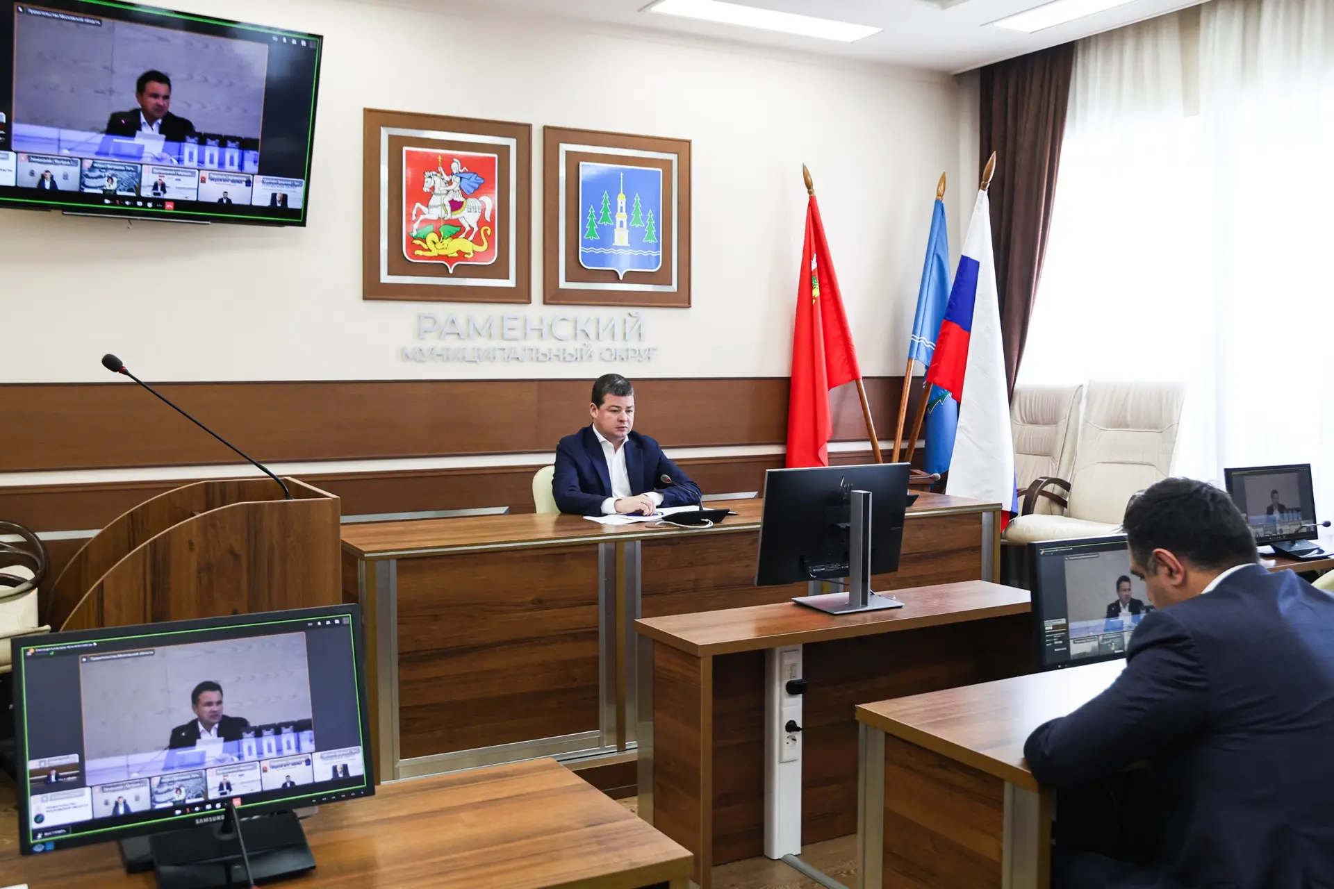 🖥  В режиме ВКС принял участие в совещании под руководством губернатора Московской обл...