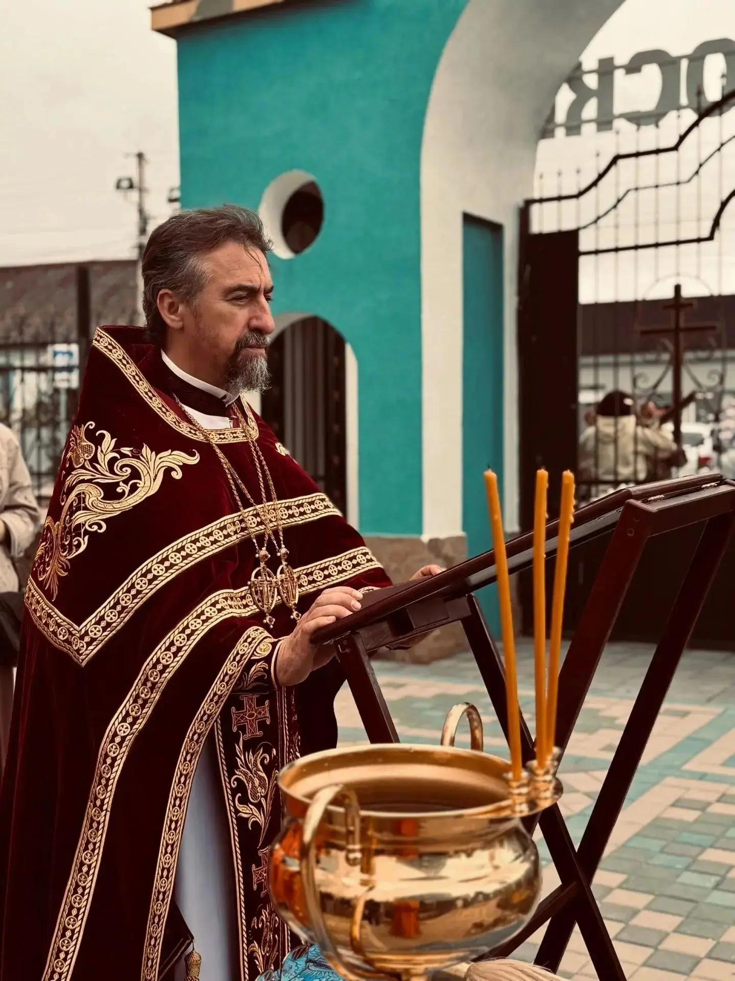 ✝️ Освящение поклонного креста на территории храма Феодоровской Иконы Божией Матери г. ...