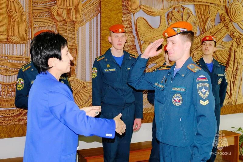 📃Приём заявлений в вузы МЧС России стартует с 20 июня

С 20 июня вузы МЧС России открывают приём за