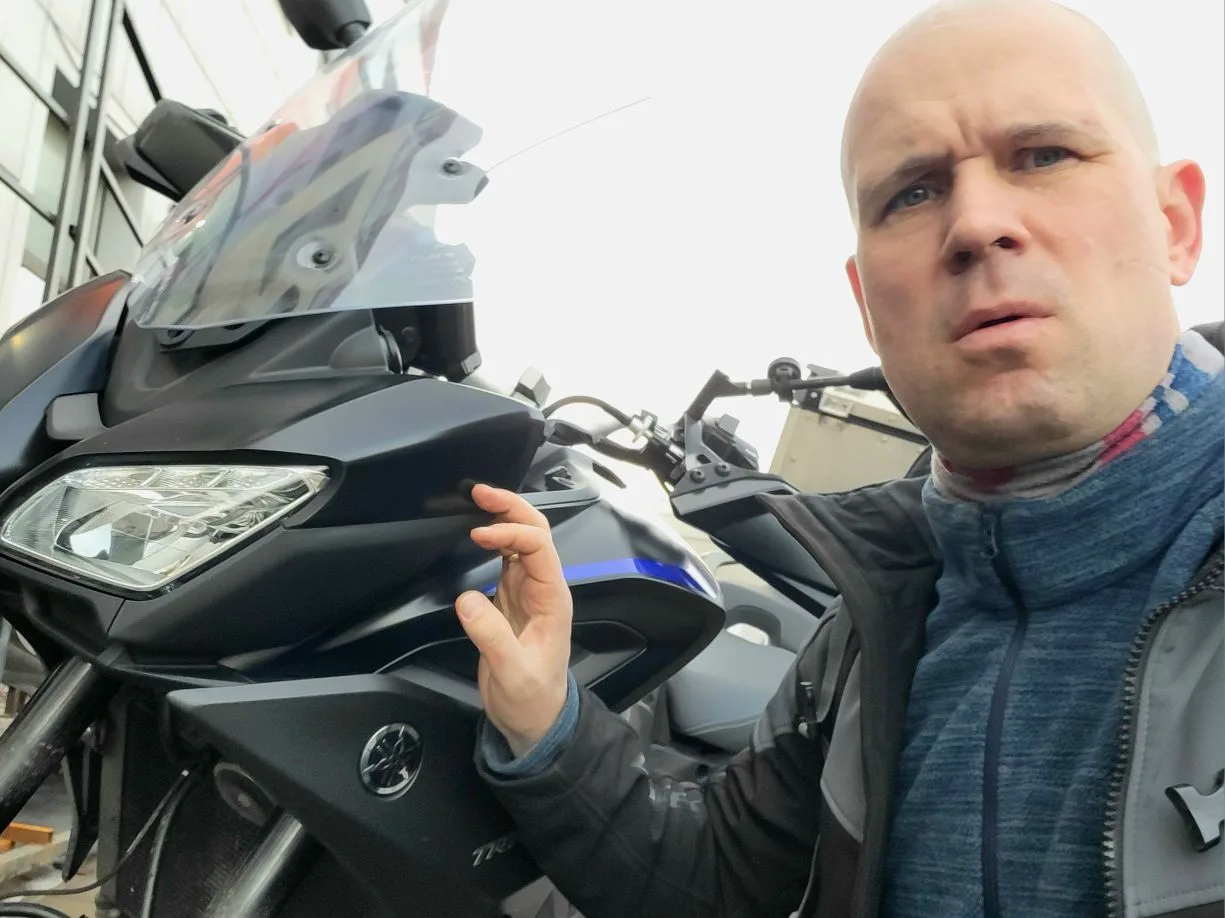 Когда всем рассказал, что не надо слишком рано открывать сезон, а сам...