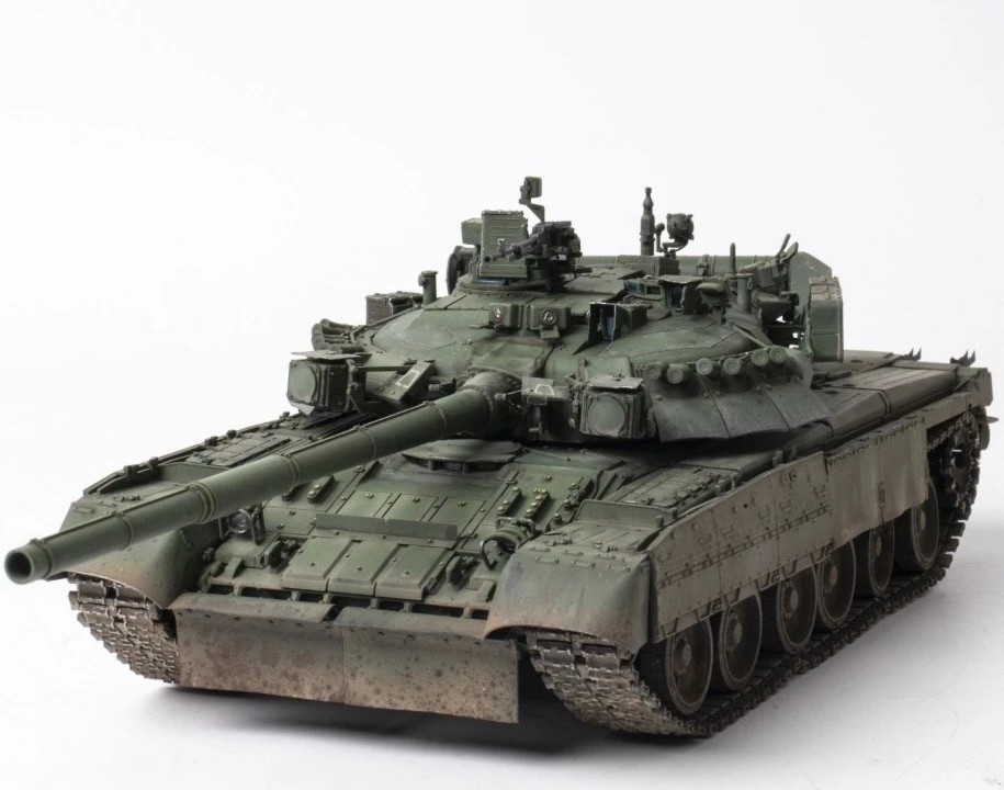 T-80UK RUSSIAN MAIN BATTLE TANK