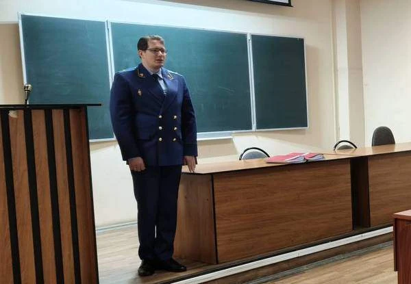 В институте академии начался цикл профориентационных мероприятий для выпускников