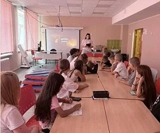 Акция, посвященная Дню памяти детей – жертв войны на Донбассе

27 июля – особая, скорбная дата. Это 