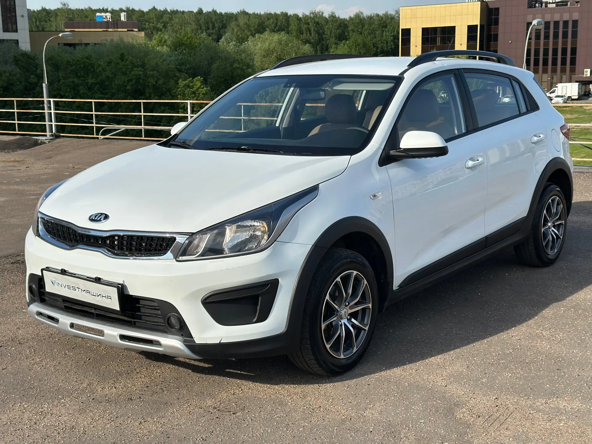 В ПРОДАЖЕ

Kia Rio X-Line | 2019
1.6 л| АКПП
{БОРТ 166}

✔️ литые диски
✔️ проведена полировка фар
✔
