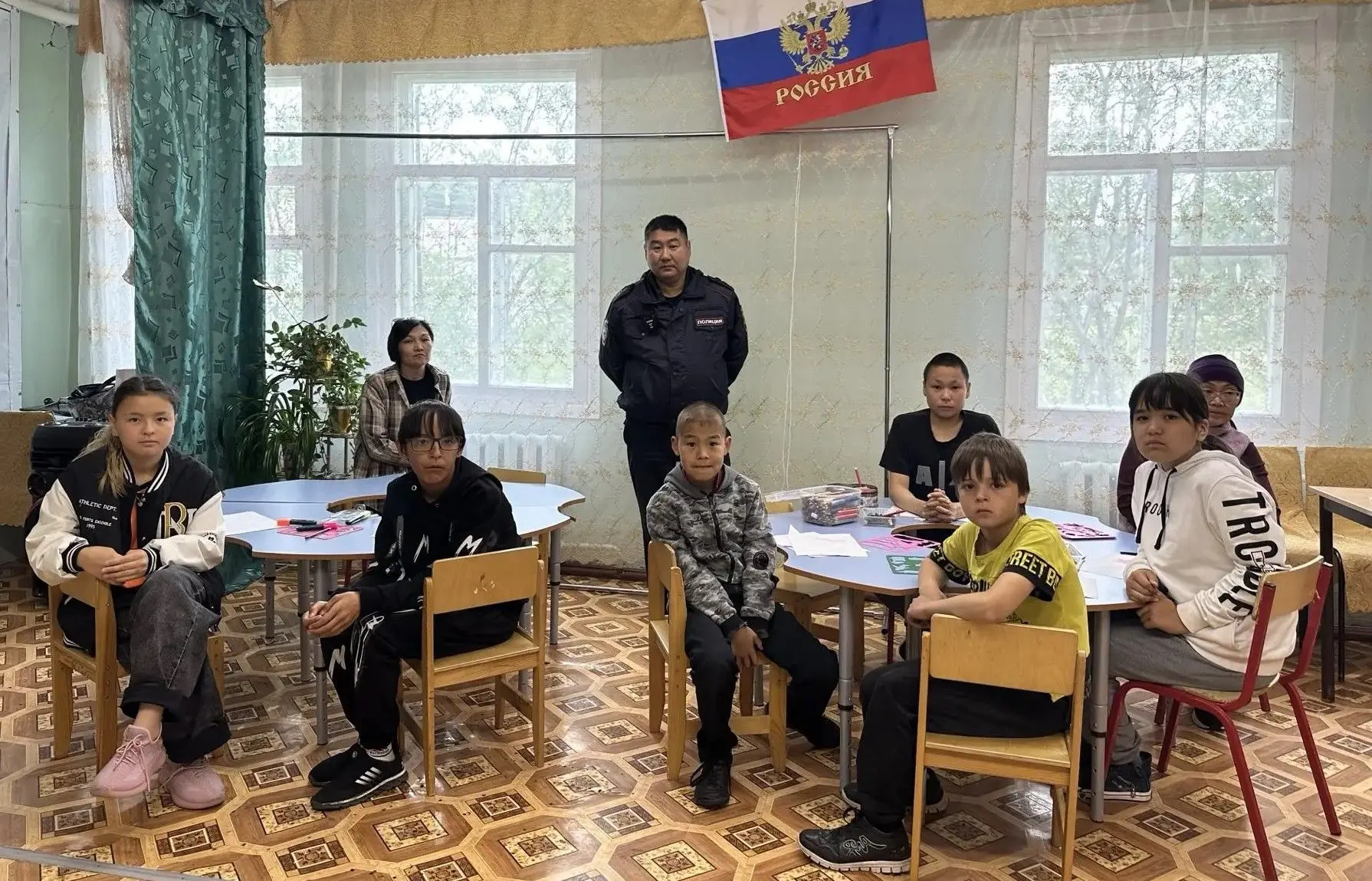 Врио УУП ОУУП и ПДН ОМВД России «Билибинский» прапорщик полиции Нижендаев Санал Николаевич  провел п