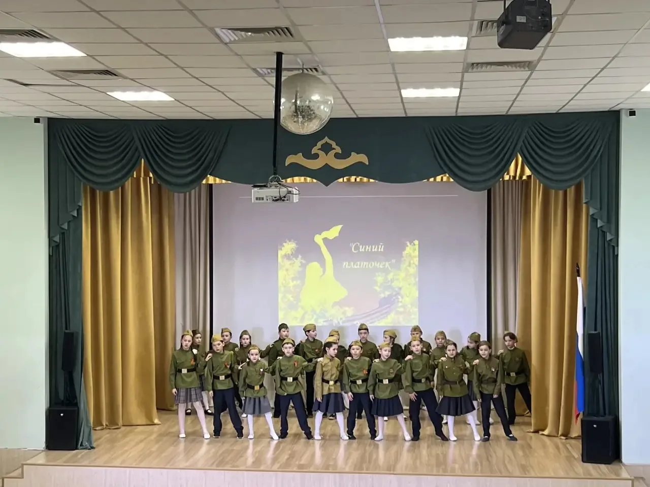 Сердце в такт с историей.   «Песни военных лет»  В преддверии великого Дня Победы в нашей гимназии п
