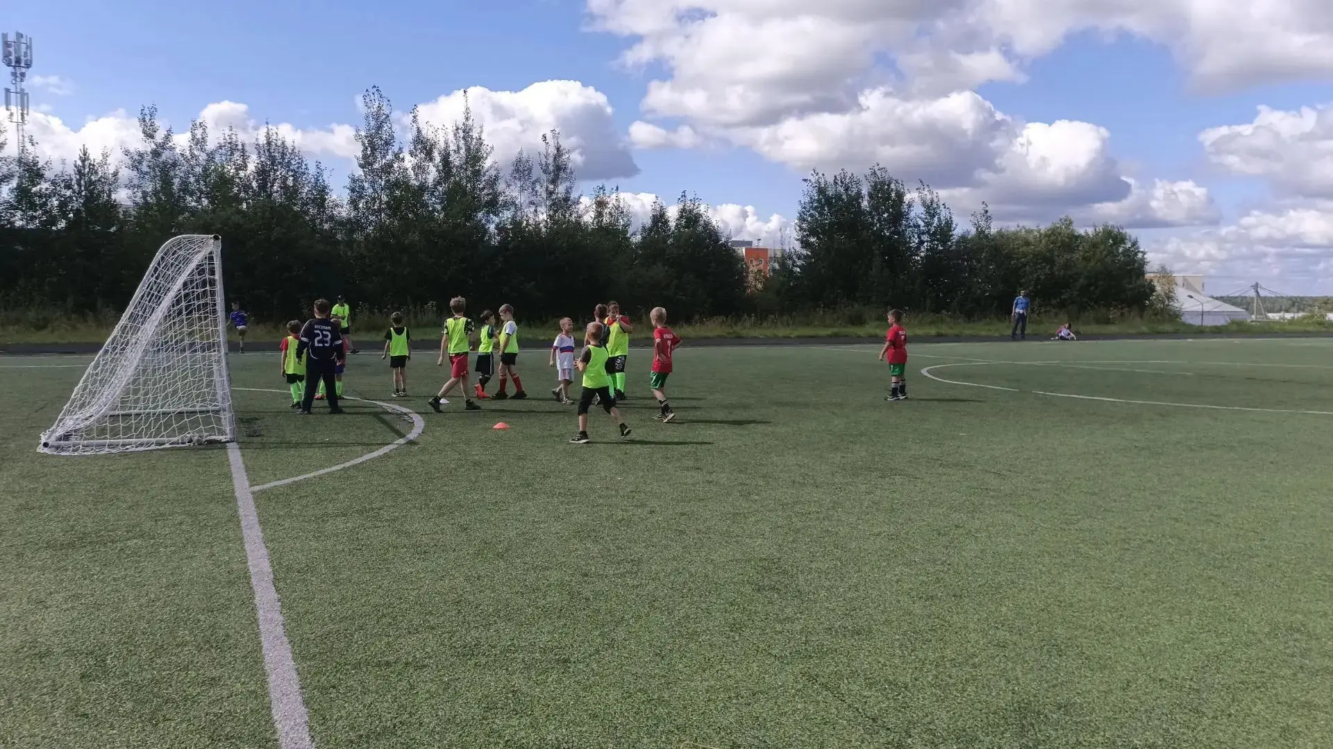 ⚽Сегодня на футбольном поле НОЦ прошел турнир в рамках проекта «Тренер нашего двора».