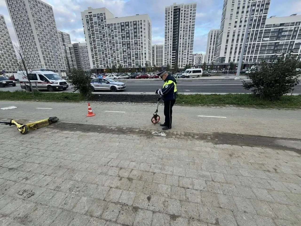 Автоинспекторы изъяли кикшеринговый электросамокат после наезда на ребенка.