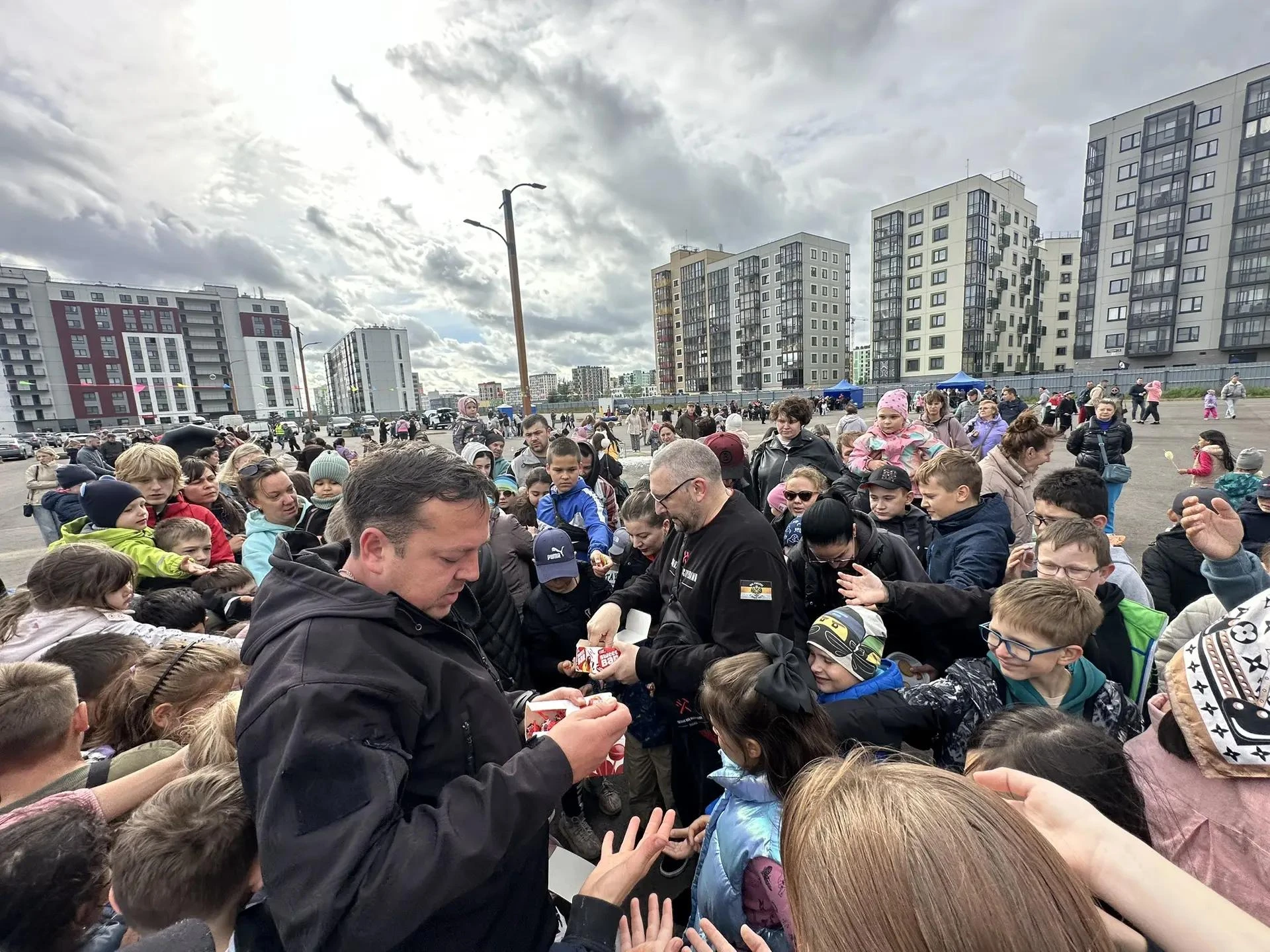 ОСЕНЬ РАДОСТИ НЕ ПОМЕХА
