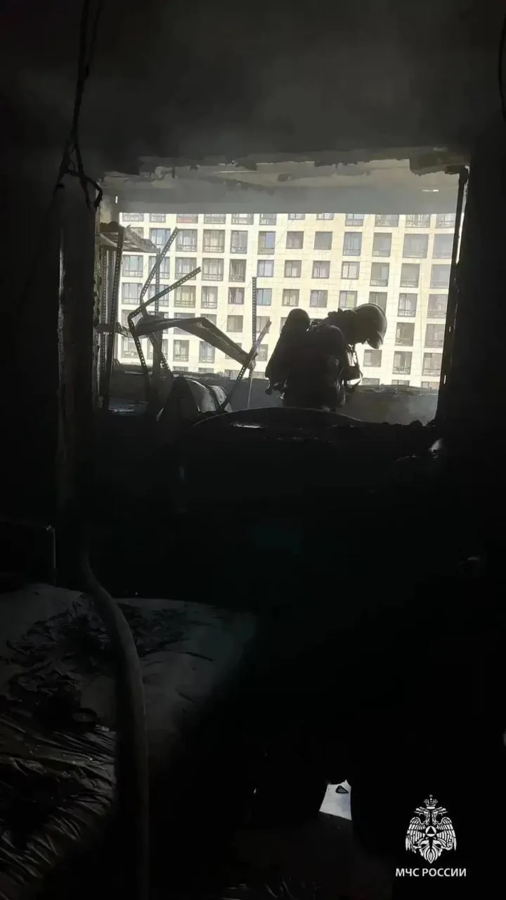 В Мурино школьник сжёг квартиру соседей с помощью бумажных самолётов
