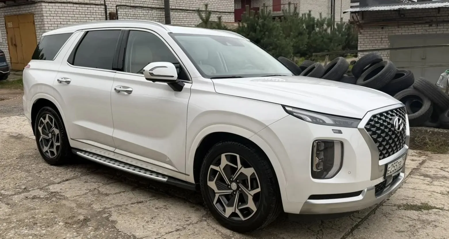 Hyundai Palisade. Год выпуска: 06.2021 г. В 2023 г. привезён из Кореи и официально раст...