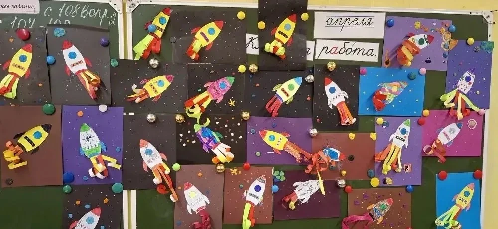 🚀 Поехали! В нашей школе открылась творческая космическая лаборатория! В рамках тематической «Декады