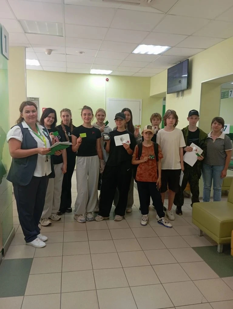 📌17.06.2026 в дополнительном офисе № 8621/0488 в рамках проекта «Сбер — опора семьи»💜 прошла встре
