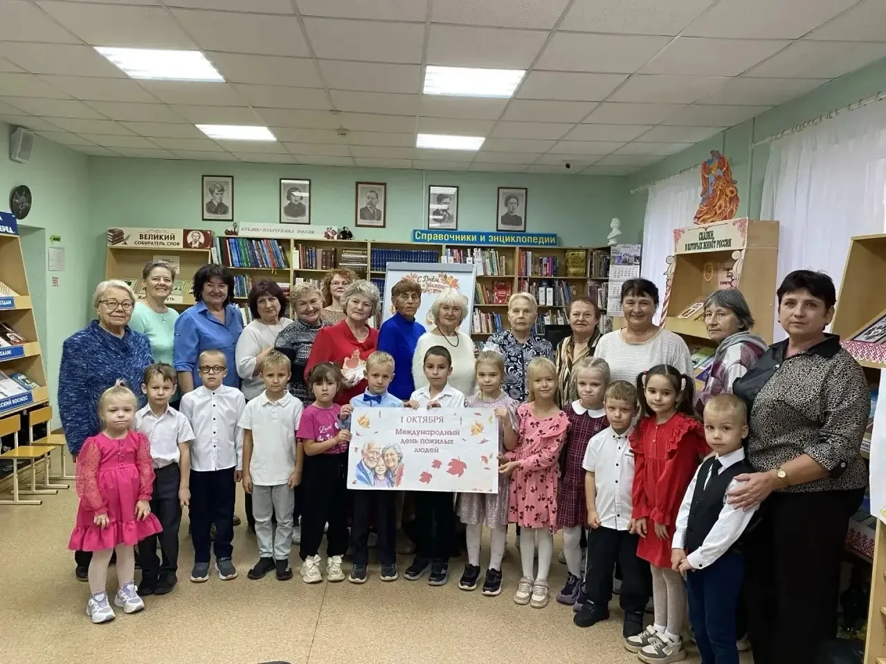 «Молодость подобна жаворонку, который имеет свои утренние песни. Старость подобна солов...