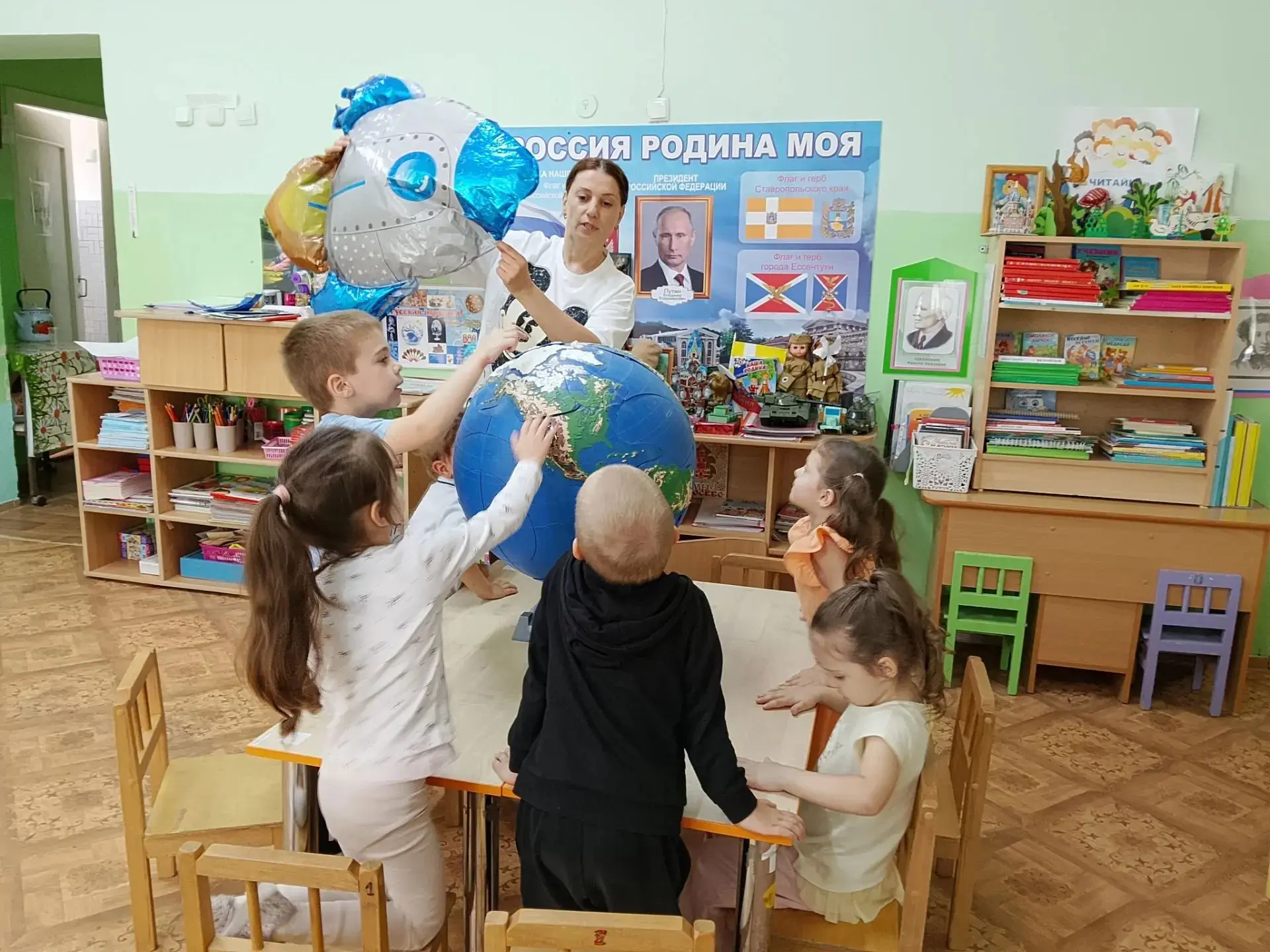 Космическое путешествие «Непосед»: открываем тайны Вселенной! 🚀🌌

Сегодня в нашей группе «Непоседы