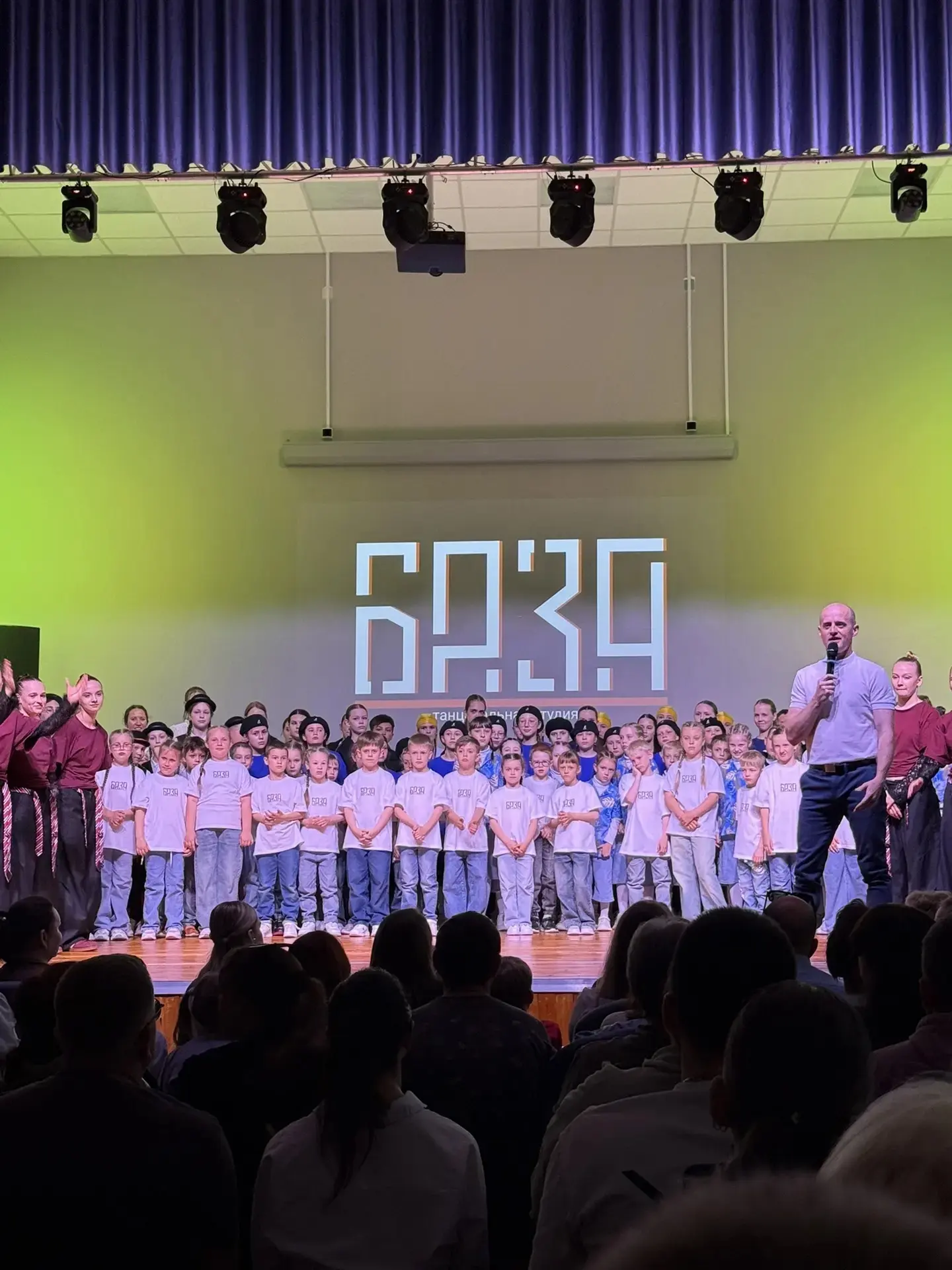 Гордимся нашими выпускниками!!!

📍В г. Кострома 31 мая прошел отчётный концерт танцевальной студии 