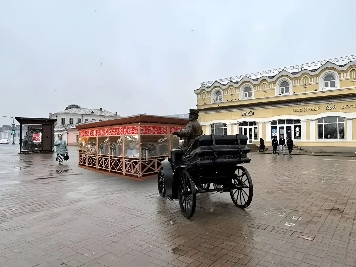 На Торговой площади появится летнее кафе в едином дизайн-коде Вологды  Локация известная — в центре,
