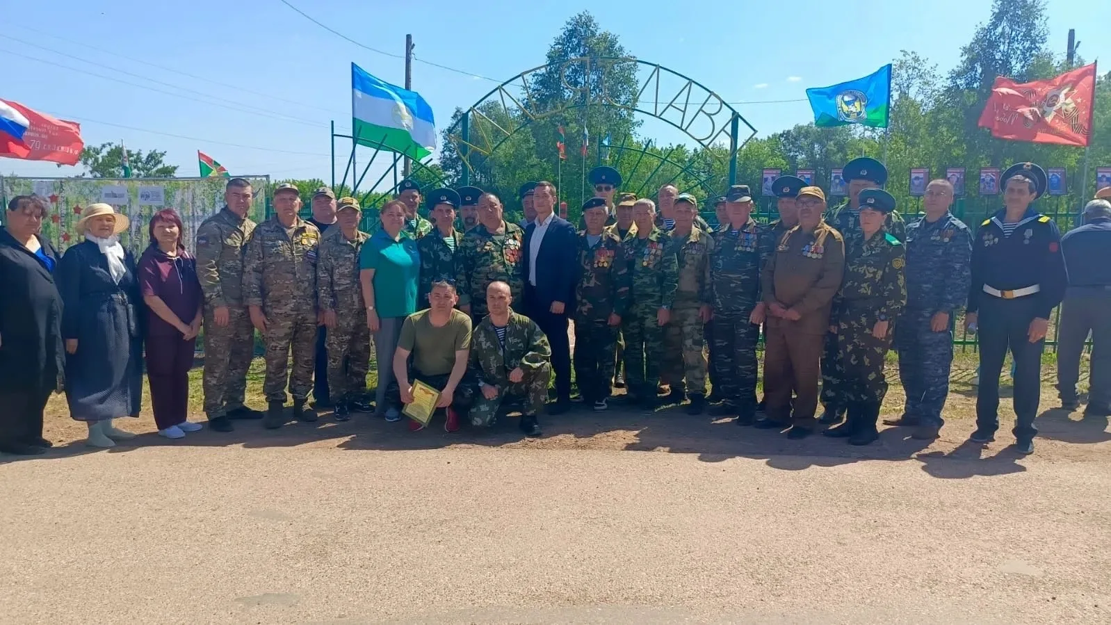 🕊️ В Новоаптиково открыли Аллею Славы и памятник ветеранам и участникам боевых действий  🇷🇺 23 мая в