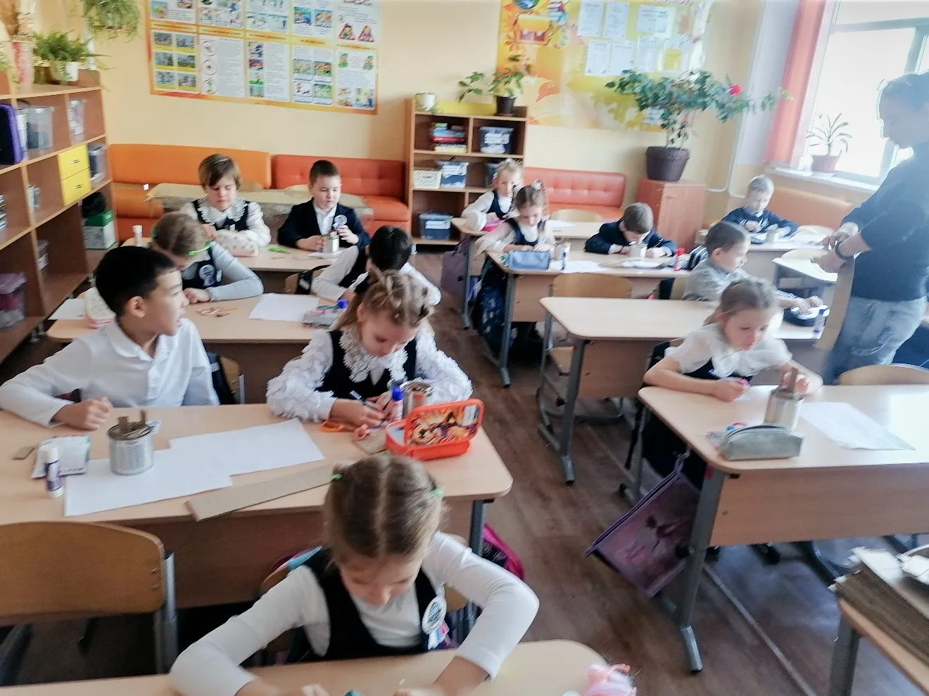 💂‍♀️Казаки провели мастер-класс для юных оренбуржцев