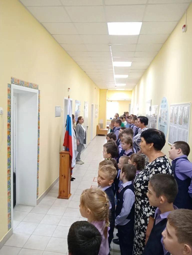 📚Новый учебный год! Снова в сборе школьная семья! Загорелые и отдохнувшие ученики гото...