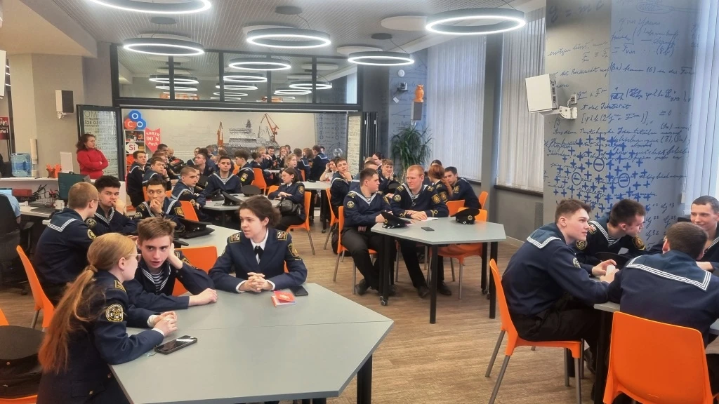🎲 В Информационном центре по атомной энергии прошла захватывающая игра «Адреналин» в рамках XVII фес