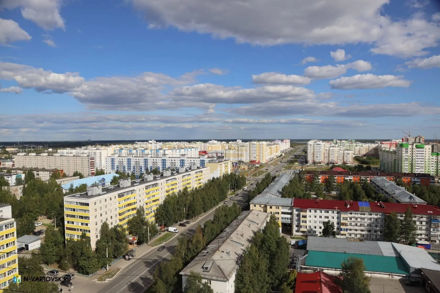 👆12 июня, в день начала фестиваля искусств, труда и спорта "Самотлорские ночи", меропр...
