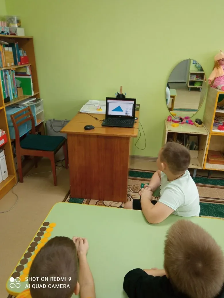 Сегодня дети совершили увлекательное путешествие в Королевство математики. Они продолжи...