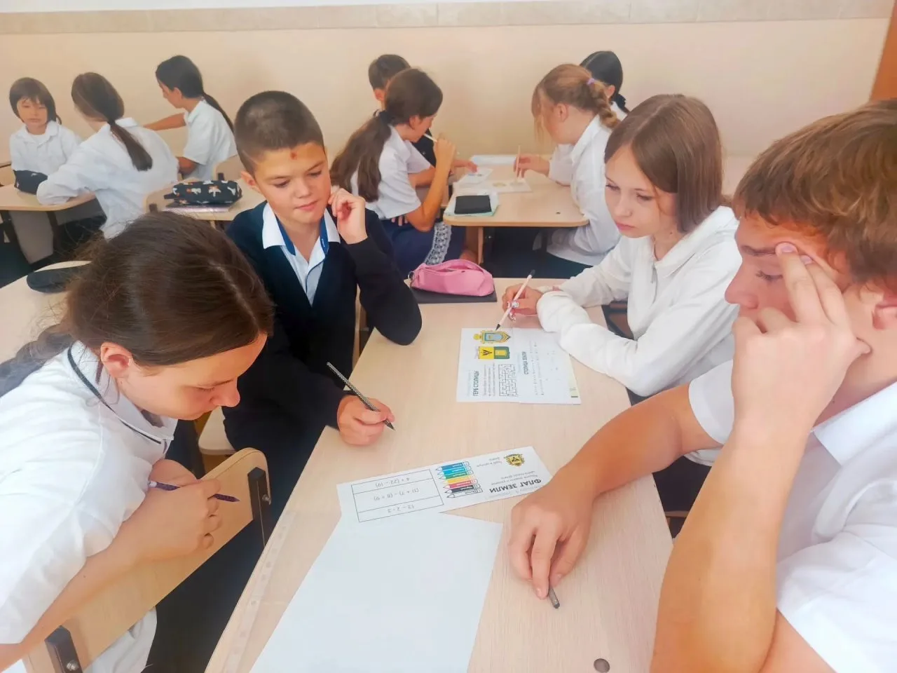 Сегодня  на просветительском занятии "Мы вместе!", приуроченном ко Дню воссоединения Ро...