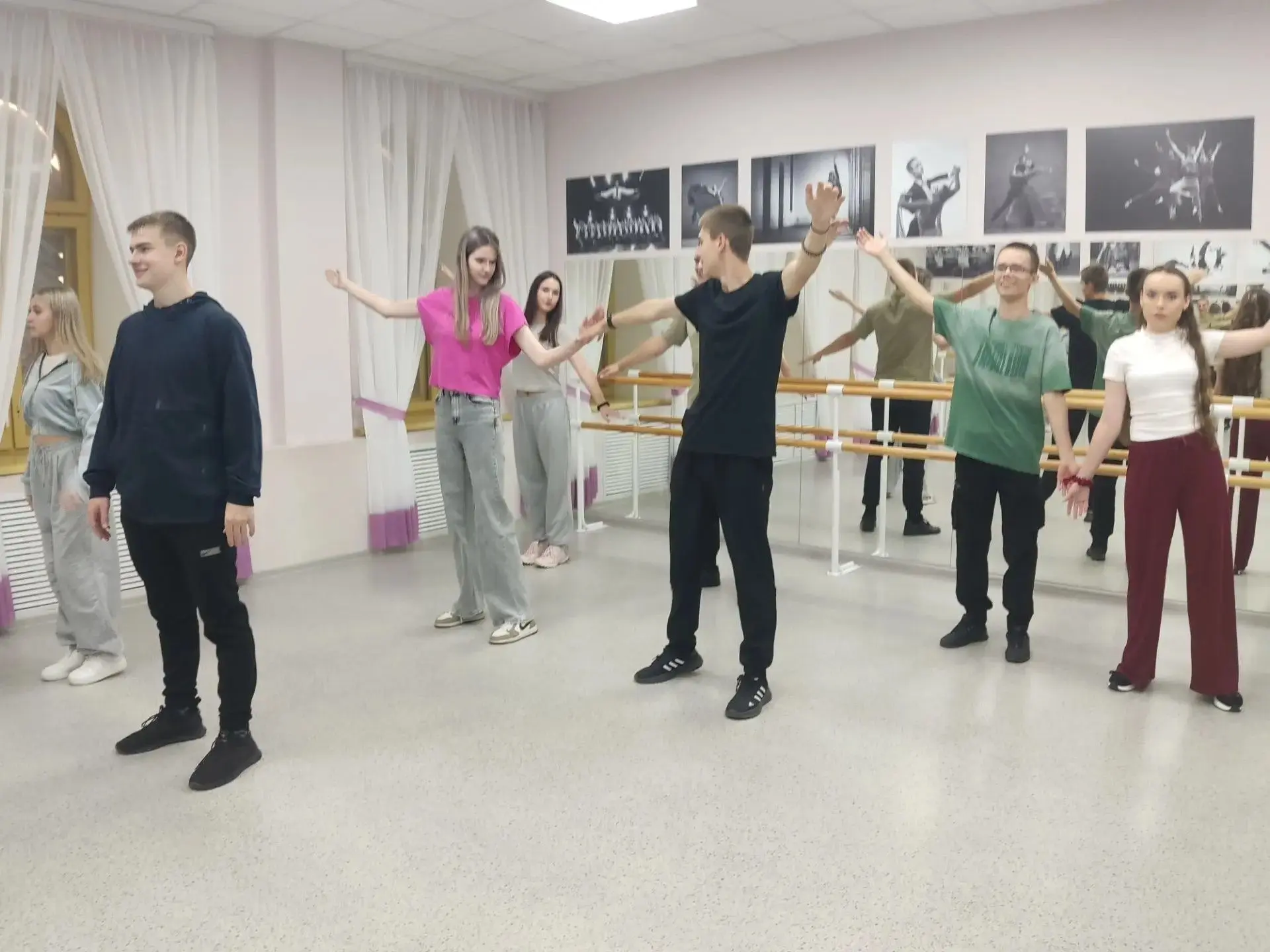 🔥 Энергия ритма  звучит в стенах нашего Центра! 💃🕺Танцевальный марафон «Энергия ритм...