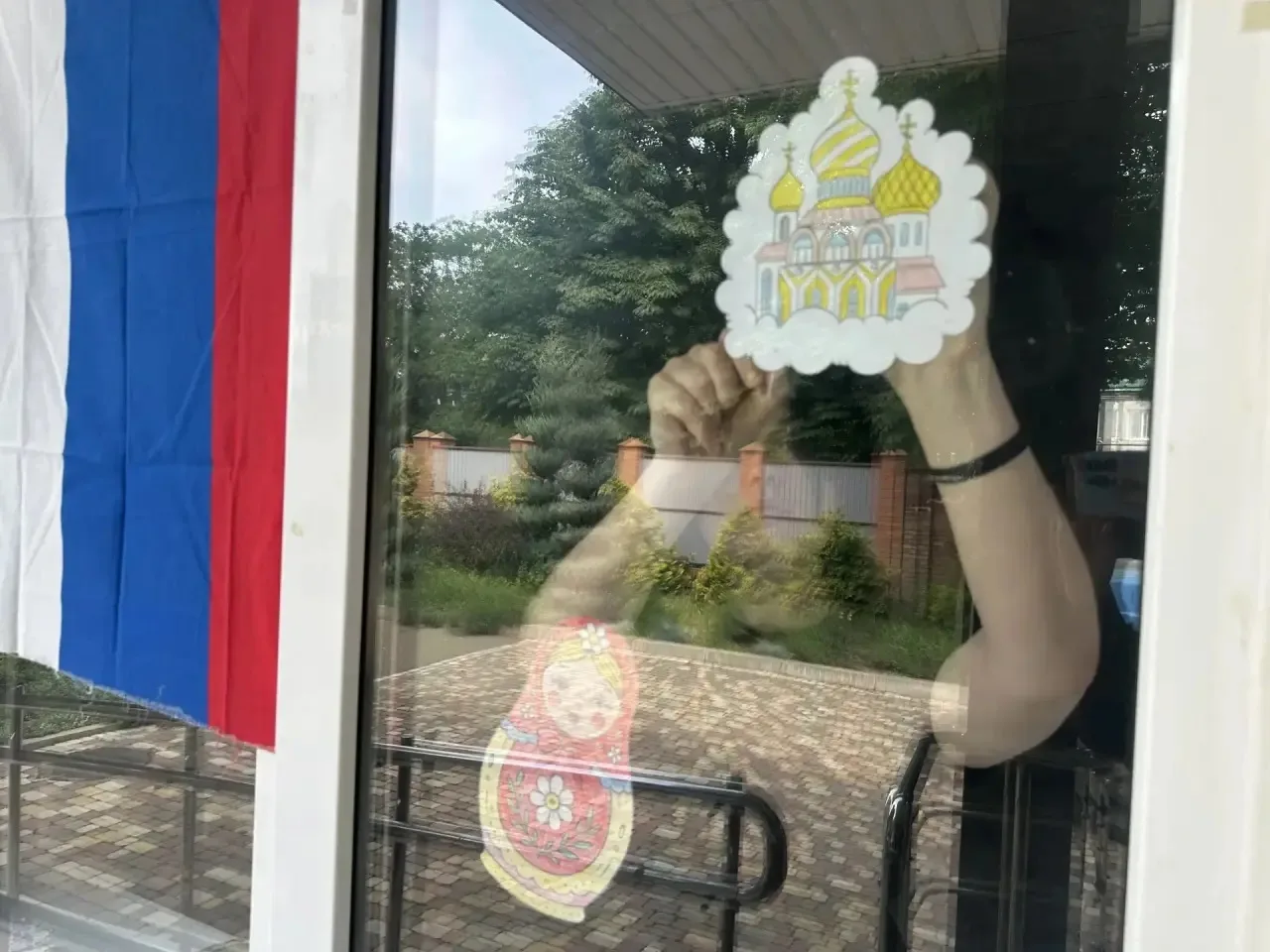 🇷🇺 В преддверии празднования Дня России активисты Движения Первых «Армавирского техникума технолог