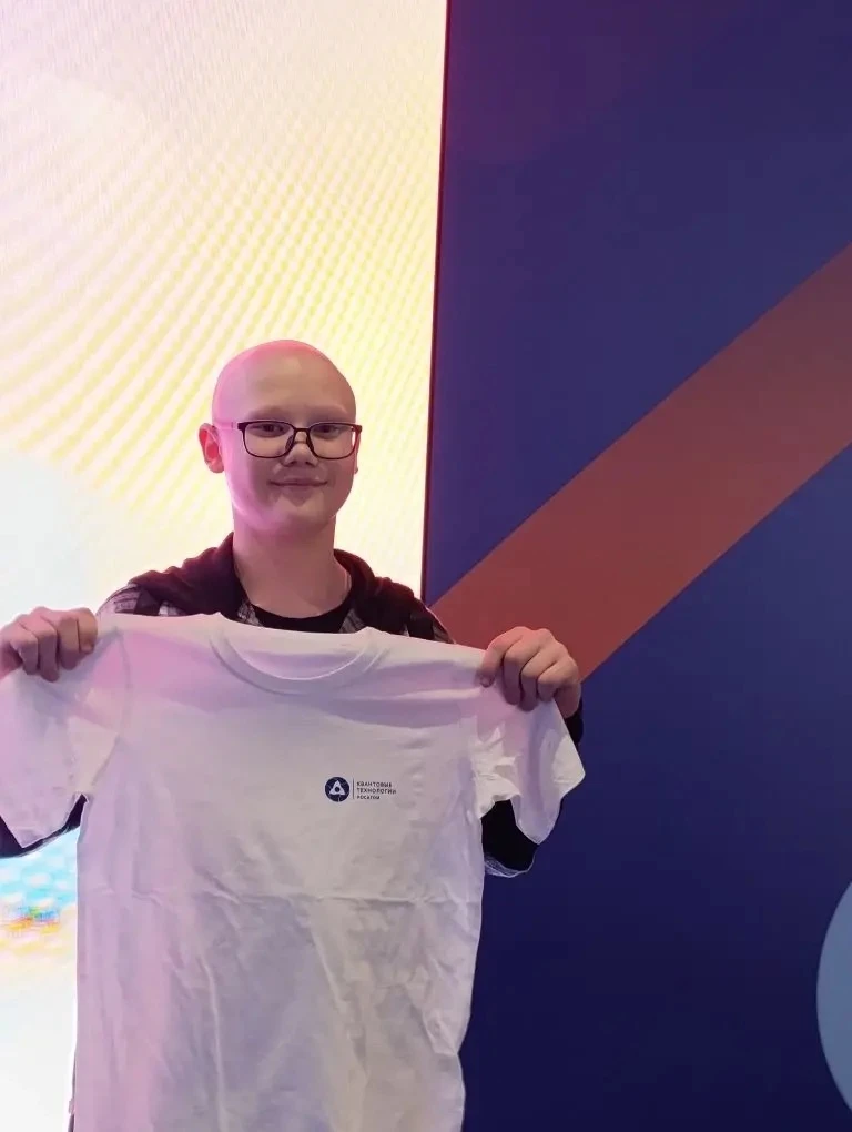 🎉 Наши ученики на выставке AtomSkills!  Сегодня ребята из нашей школы вместе с учителей физики Марин