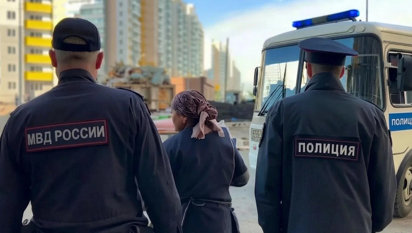 Из Красноярского края депортированы 17 иностранных граждан, нарушивших требования мигра...