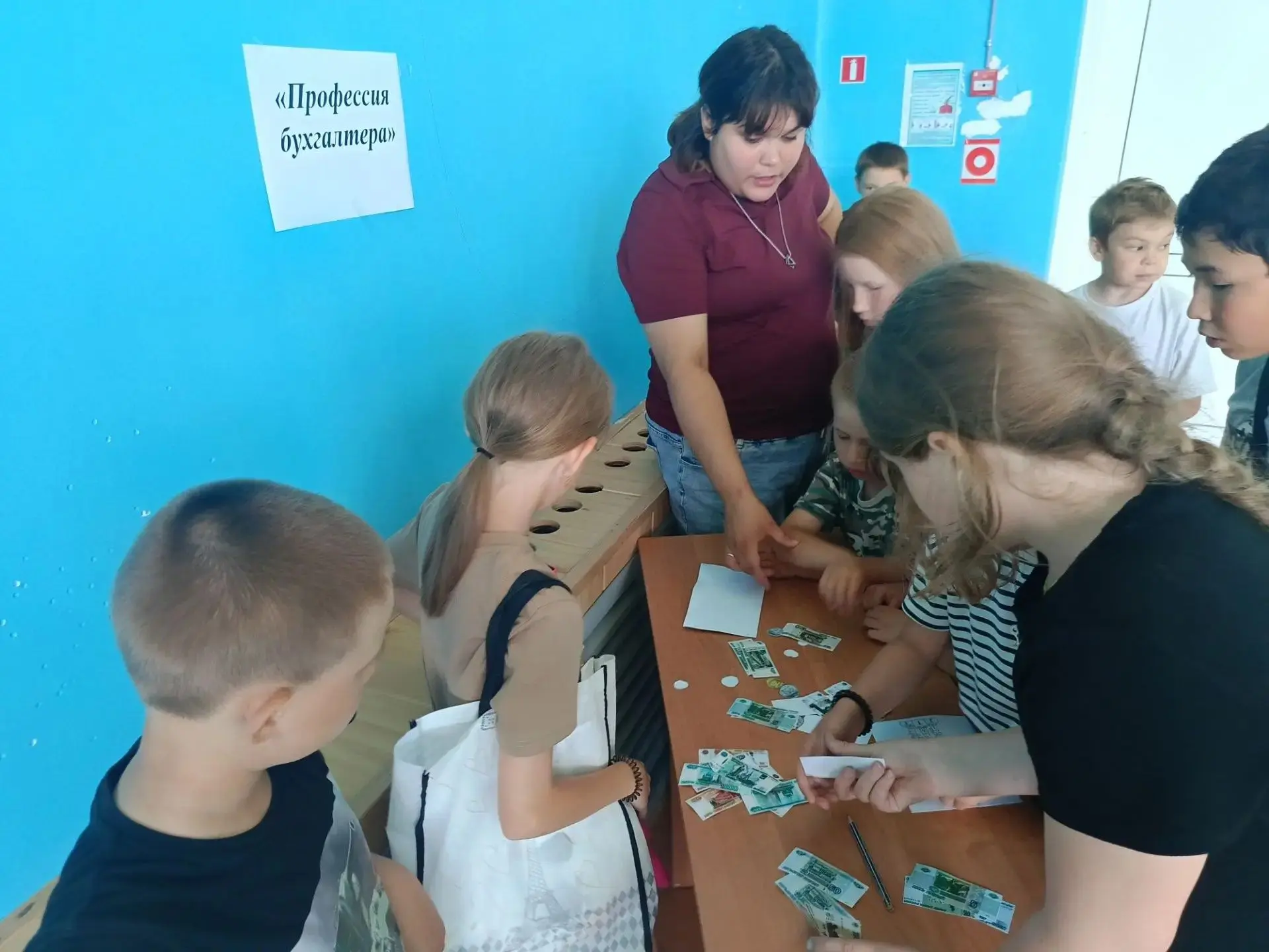 НОВОСТИ ФИЛИАЛА МАОУ «АРОМАШЕВСКАЯ СОШ ИМ.В.Д.КАРМАЦКОГО» СЛОБОДЧИКОВСКАЯ ООШ

☀️В школьном лагере п